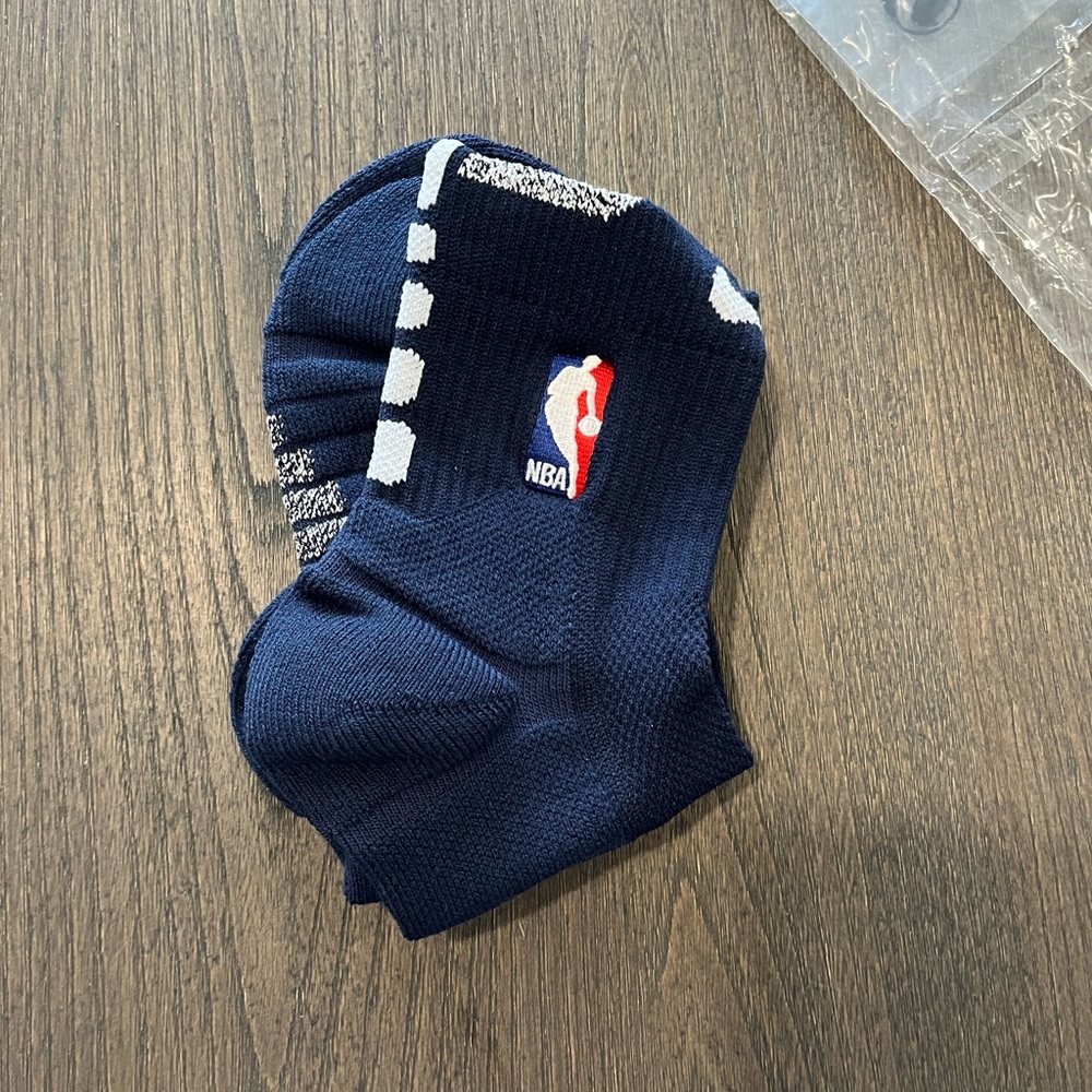 NWT Nike Men`s Elite NBA Grip Power Basketball Crew Socks - Size XL - Picture 1 of 4